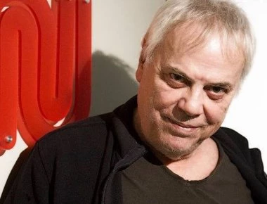 «Χειμαρρώδης» o Γ. Πολυχρονίου: «Δεν χειροκροτώ τη ζωή του Γ.Παπαδάκη - Θυμάμαι ο Μικρούτσικος πριν πάει να...» (βίντεο)